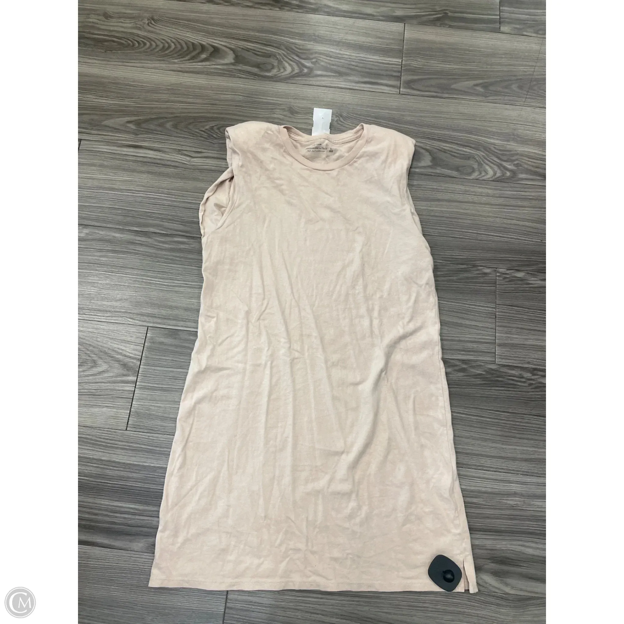 Dress Casual Short By Abercrombie And Fitch In Tan, Size: S