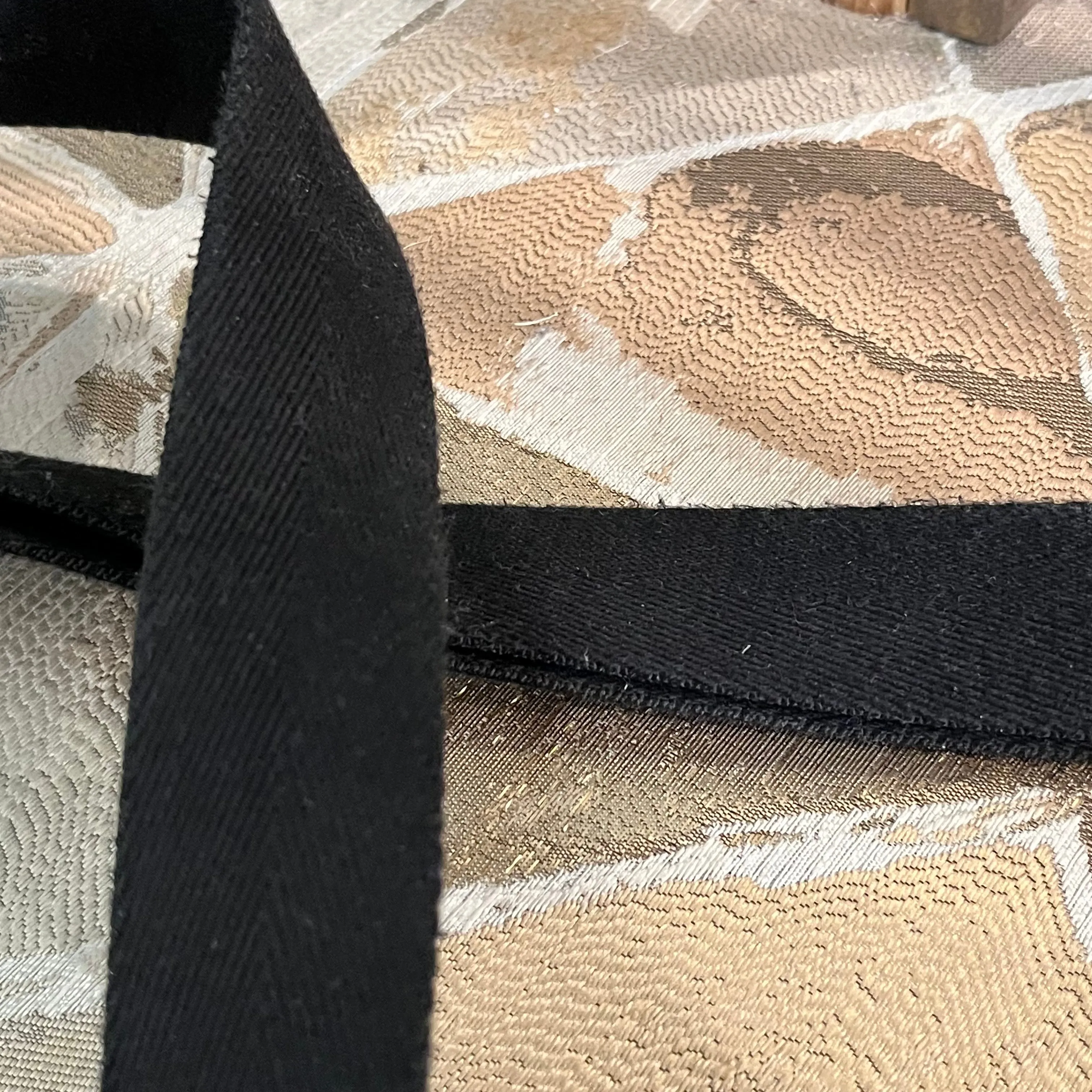 LOUIS VUITTON District MM Monogram Macassar Canvas Messenger Bag