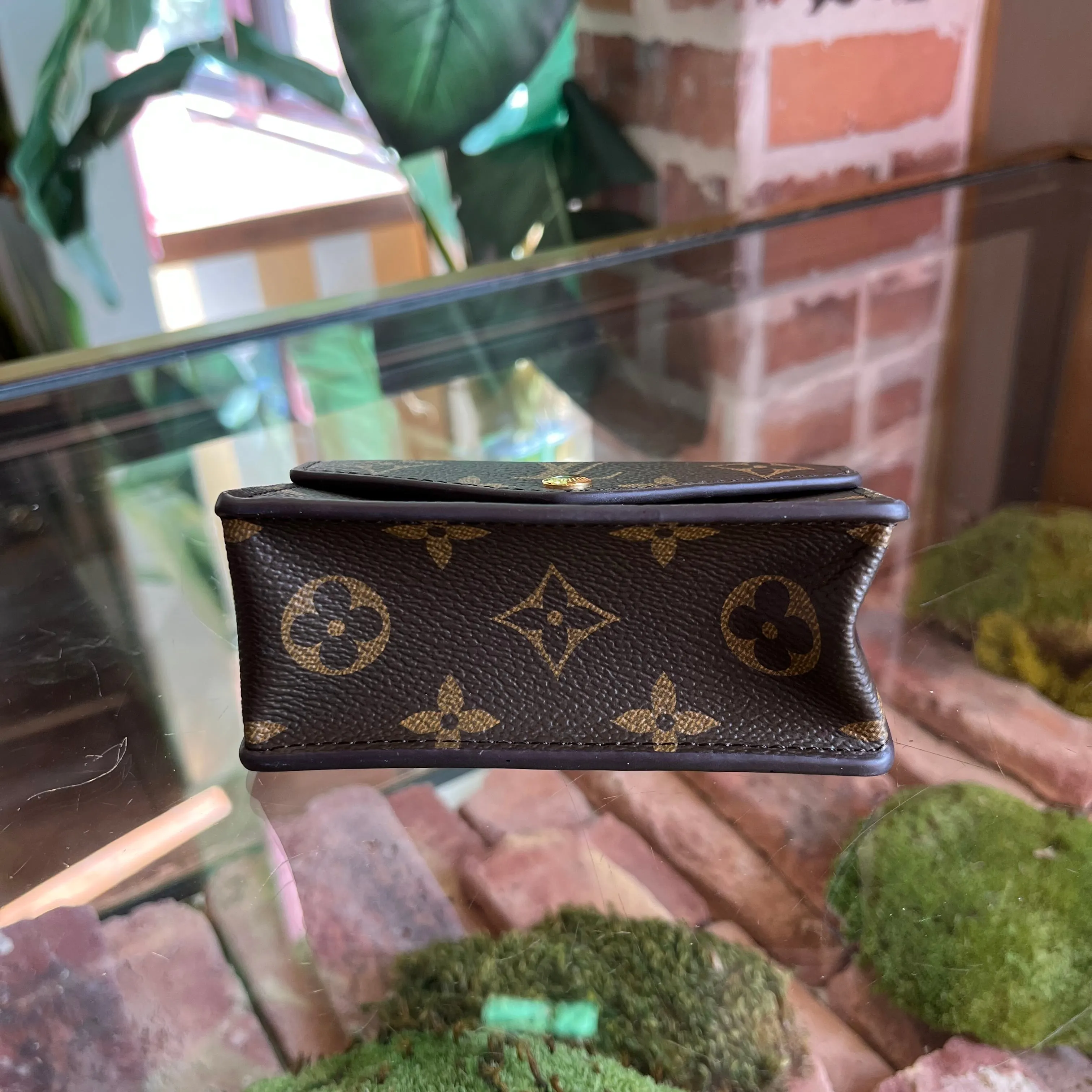LOUIS VUITTON Monogram Daily Belt Pouch