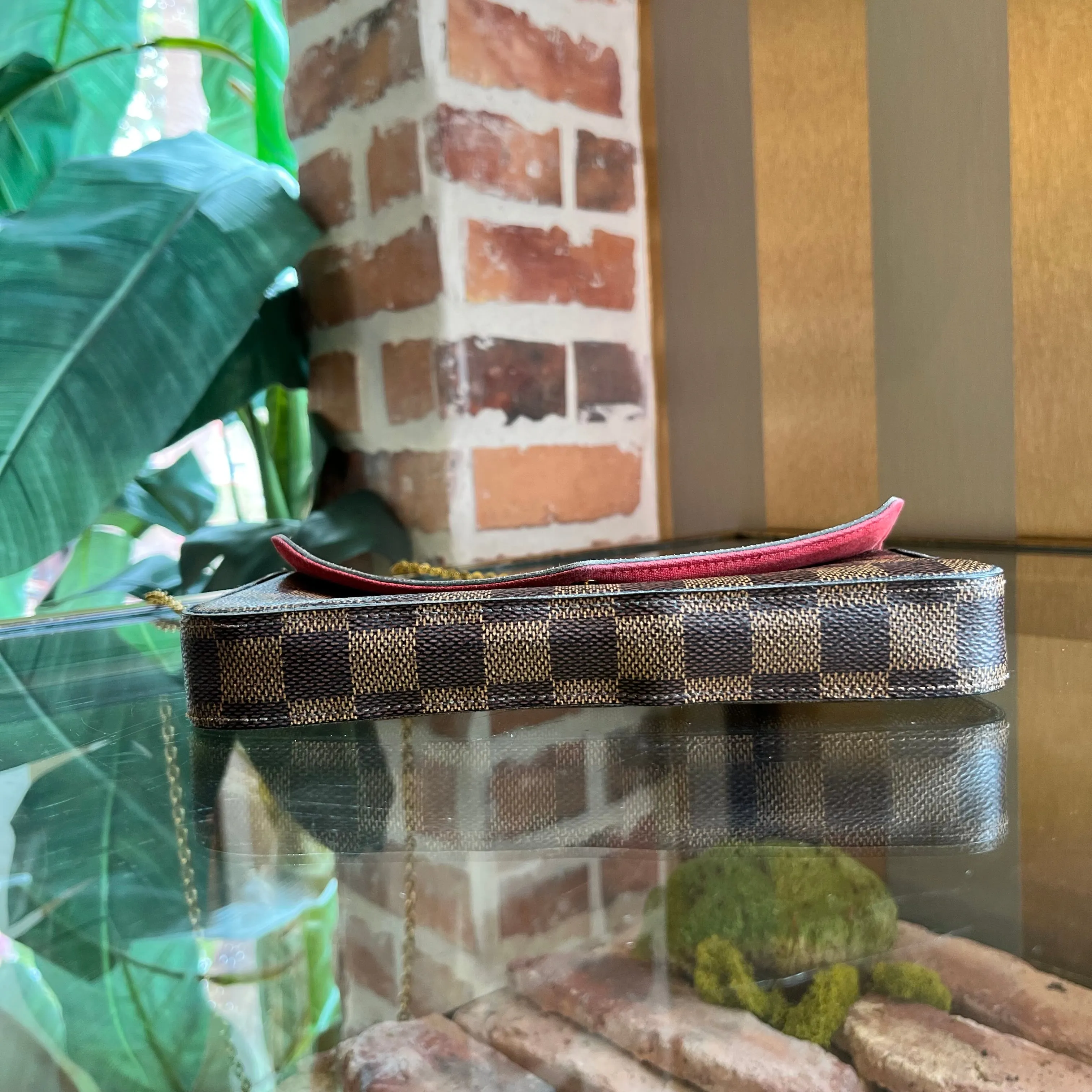 LOUIS VUITTON Pochette Felicie Brown Damier Ebene Canvas Crossbody Bag