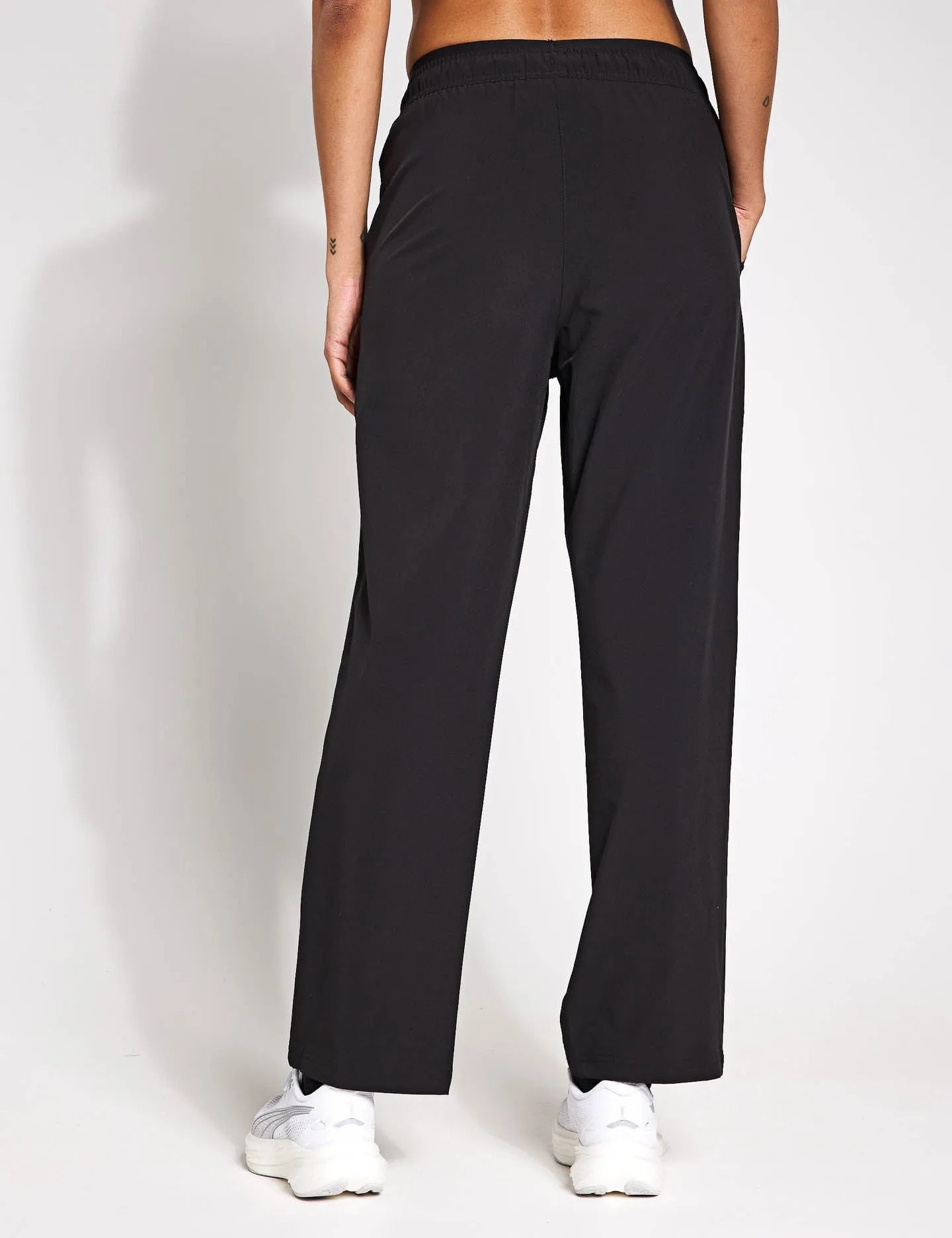Move Fashion Pants - Black