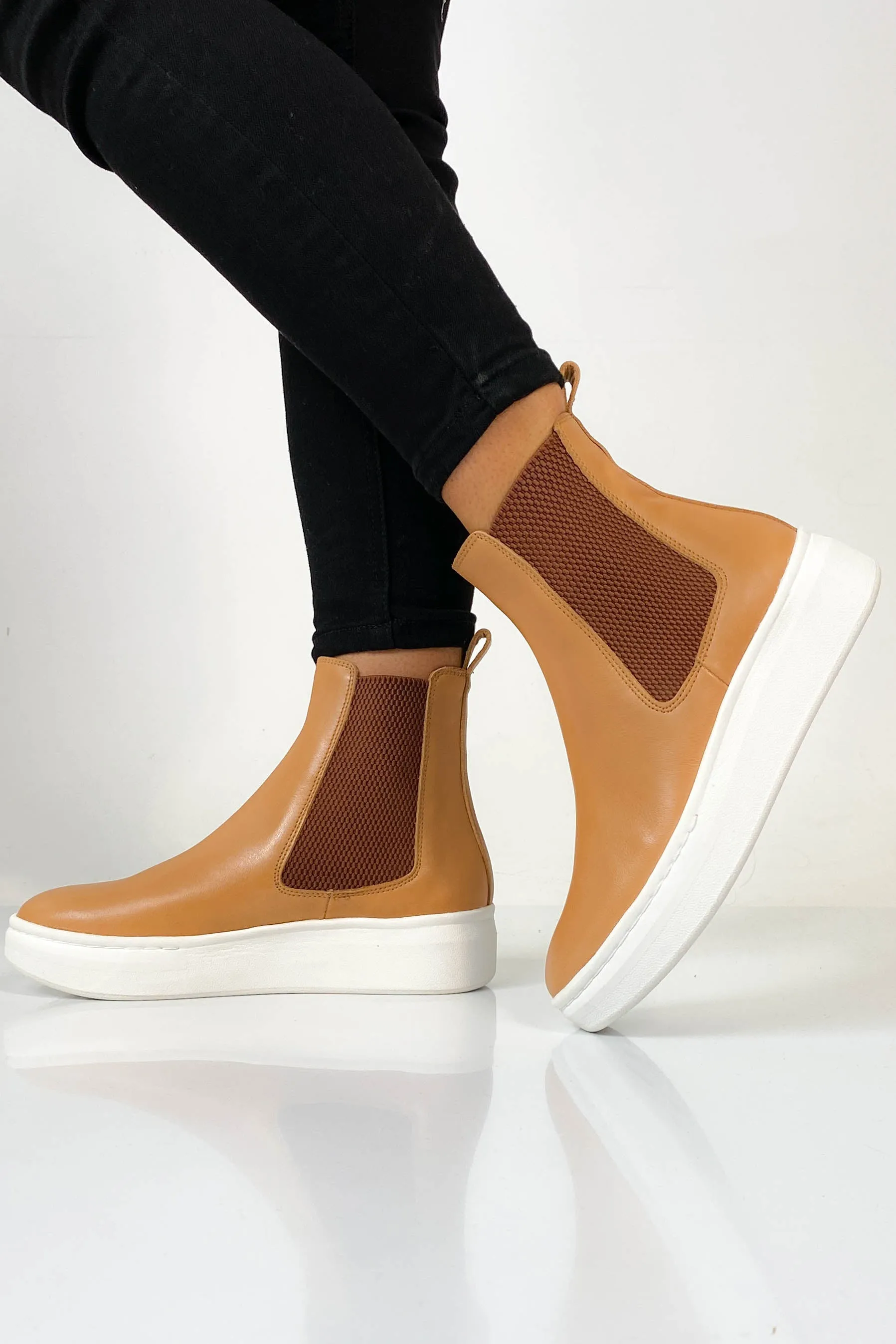 Rollie Chelsea City Boot Tan