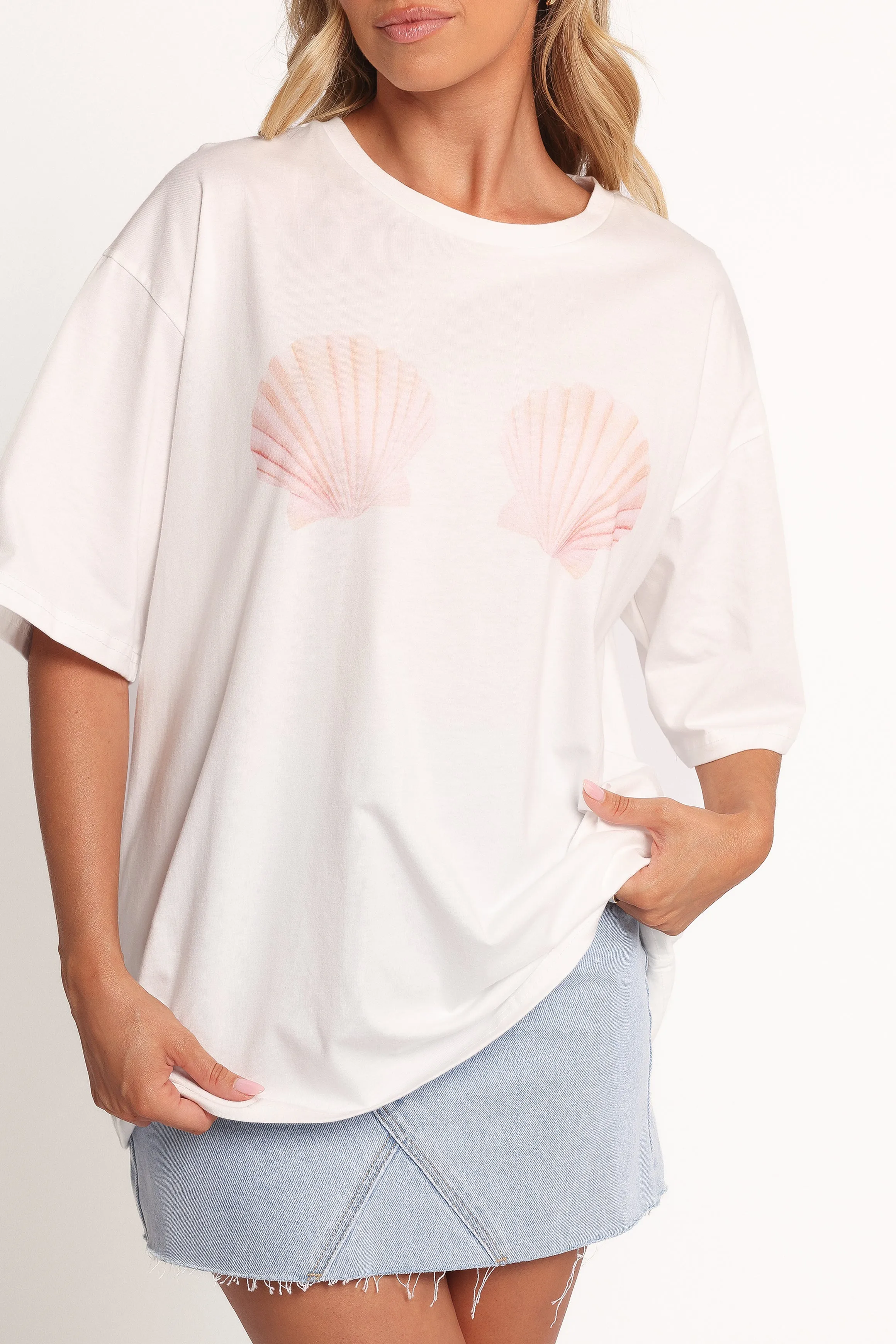 Sammie Graphic Tee - White