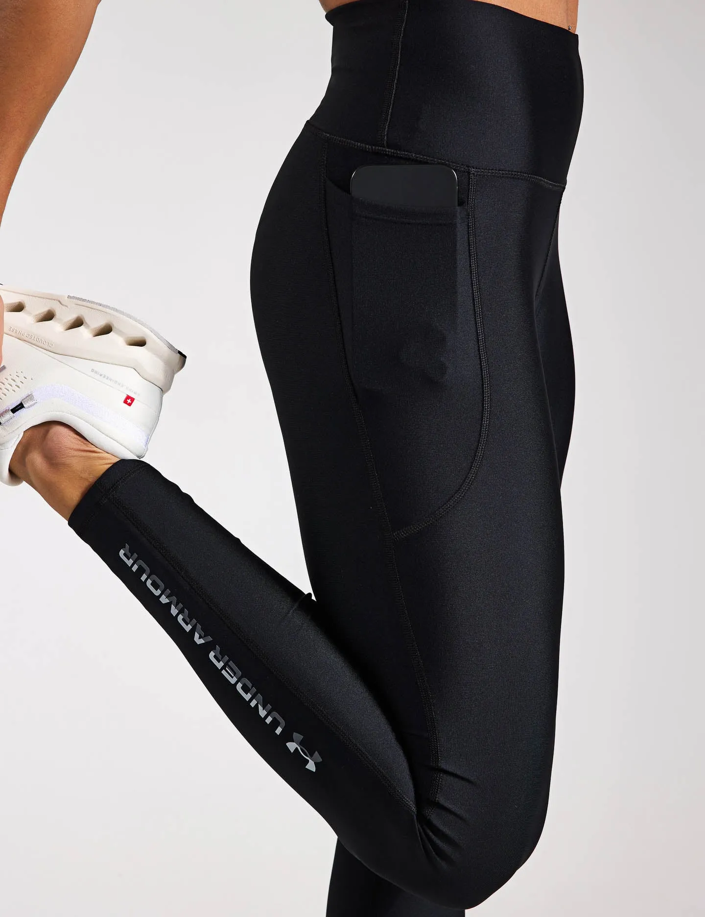 UA Tech Branded Leggings - Black/Mod Grey
