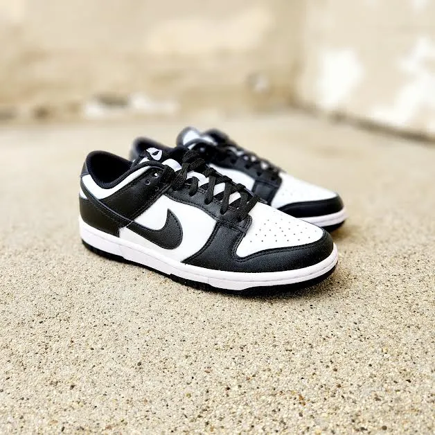 W NIKE DUNK LOW 'PANDA'