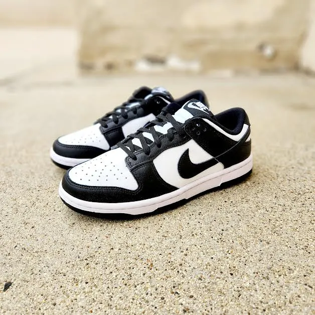 W NIKE DUNK LOW 'PANDA'