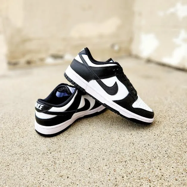 W NIKE DUNK LOW 'PANDA'