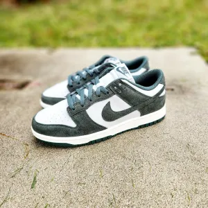 W Nike Dunk Low